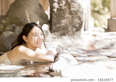 溫泉女性的旅程 溫泉女性的旅程 58816977