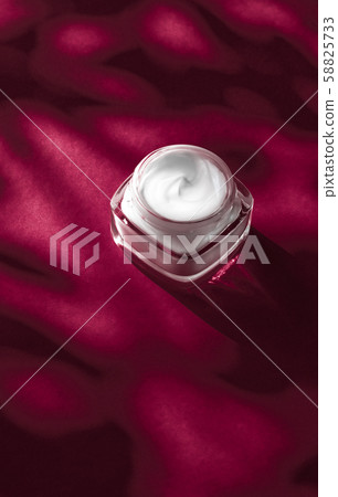 Moisturizing beauty face cream for sensitive skin, Moisturizing beauty face cream for sensitive skin, 58825733