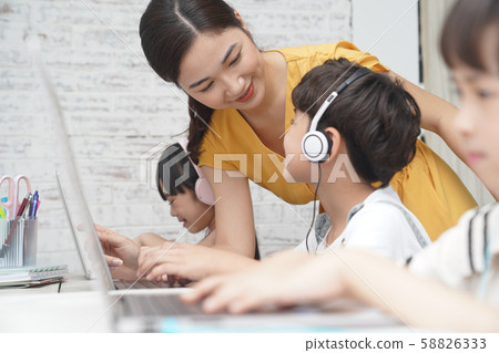 女童教育 女童教育 58826333