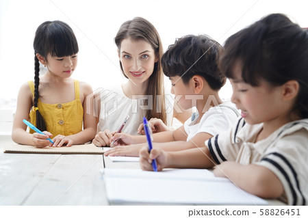 Kids Education International 58826451