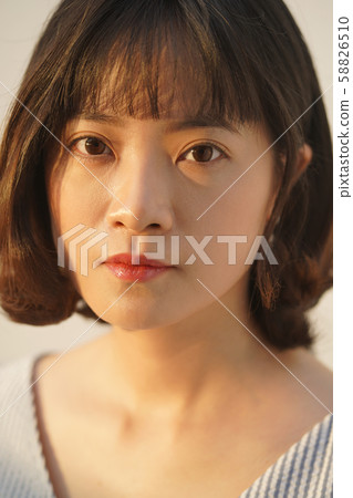 女士髮型目錄中 女士髮型目錄中 58826510