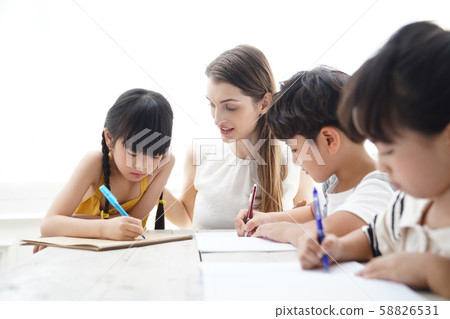 Kids Education International 58826531
