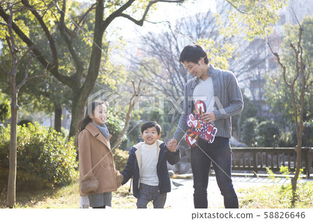 Families walking in the park 58826646