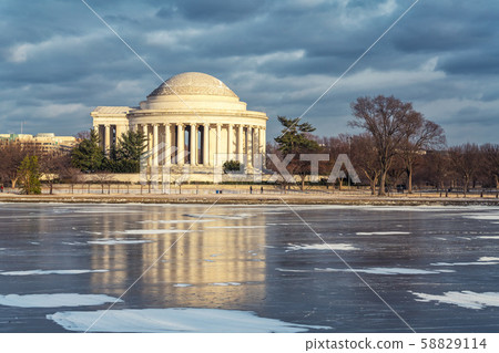 Jefferson Memorial at winter 58829114
