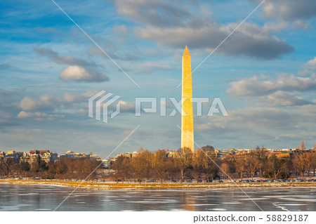 View on washington monument at winter 58829187