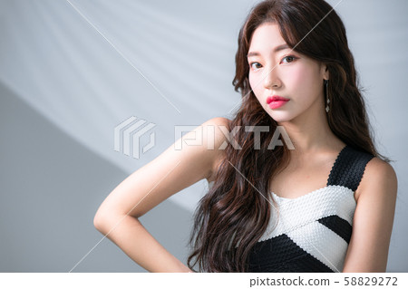 Women's beauty fabric 58829272