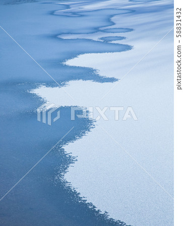 Frozen lakeside 1 58831432