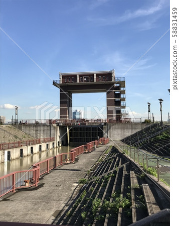 Arakawa Rockgate Arakawa Rockgate 58831459