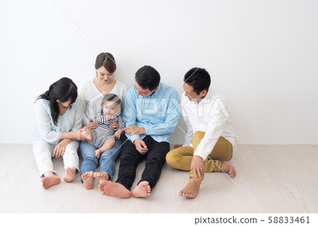 家庭一家 家庭一家 58833461