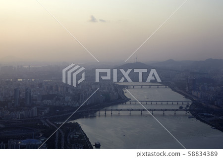 N Seoul Tower, Cheongdam Bridge, Yeongdong Bridge, Seongsu Bridge, Han River Citizens Park, Namsan, Jung-gu, Gwangjin-gu, Jamsil, Songpa-gu, Han River, Seoul 58834389