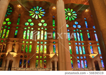 Sagrada Familia Sagrada Familia 58836519
