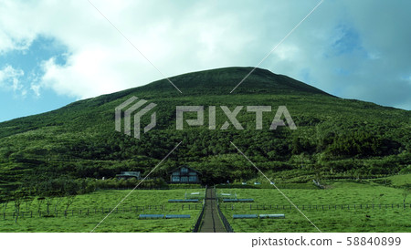 從Fureai Ranch查找Hachijo Fuji 58840899