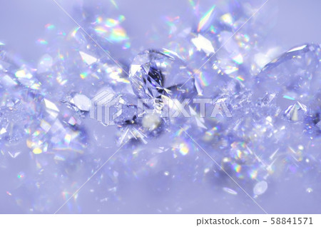 Brightness of cubic zirconia 58841571
