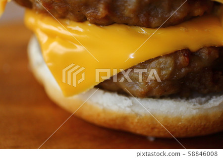雙層芝士漢堡 58846008