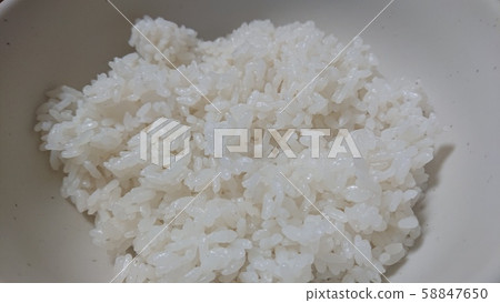 The last supper is freshly cooked rice. 58847650