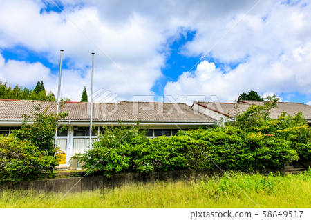 Karatsu City Plains Elementary School Torinosu Branch Closed (Historical Record) [Karatsu City, Saga Prefecture] 58849517