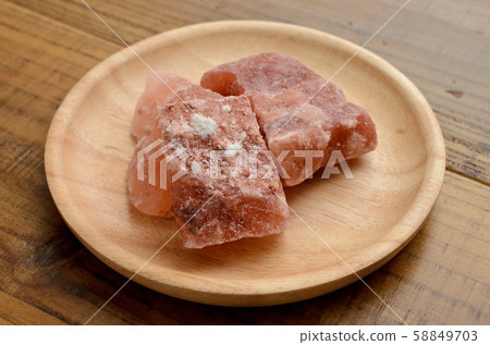　Rock salt 58849703