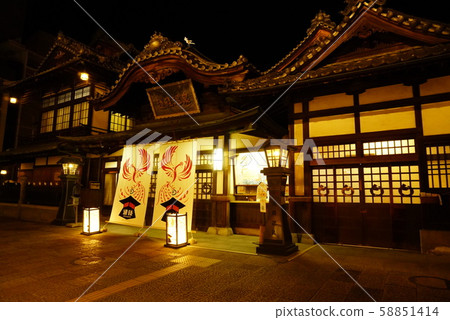 Dogo Onsen at night 58851414