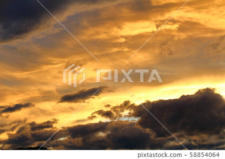 Colored paper woven by the sky and clouds, 1910 58854064