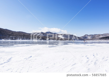 赤城峰會在冬天 赤城峰會在冬天 58857085
