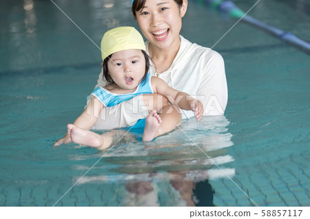 infant, mam, mother 58857117