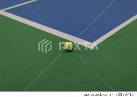 Tennis 58859716