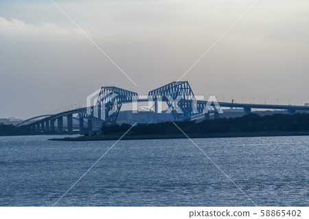 Tokyo Gate Bridge at dusk, scenery from Chiba Tokyo Gate Bridge at dusk, scenery from Chiba 58865402