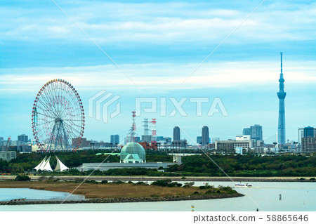 Kasai Rinkai Park at dusk, scenery from Chiba 58865646