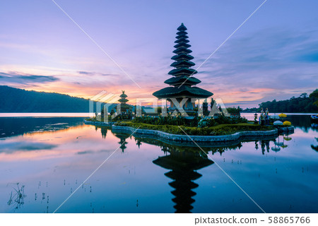 Pura Ulun Danu Beratan temple in Bali 58865766