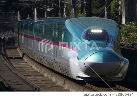 Tohoku Shinkansen Series E5 (single) Tohoku Shinkansen Series E5 (single) 58866454