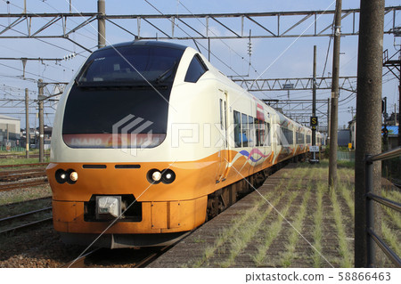 Limited Express Inaho arriving at Sakata Station Limited Express Inaho arriving at Sakata Station 58866463