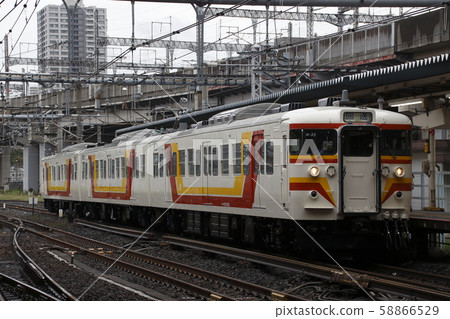 大宮參加檢查的115系列（前彌彥顏色） 58866529