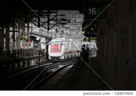 East-i (Electric track general test car) East-i (Electric track general test car) 58867669