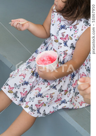 shaved ice  58867950