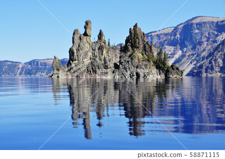Phantom Ship in Crater Lake National Park Phantom Ship in Crater Lake National Park 58871115