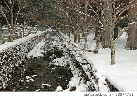 冬季高野山路線 58874751