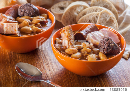 Bowl with fabada asturiana 58885956