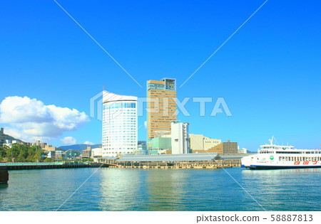 [Kagawa] Sunport Takamatsu seen from the east 58887813