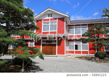 山形縣長井市的木製教學樓 山形縣長井市的木製教學樓 58891223