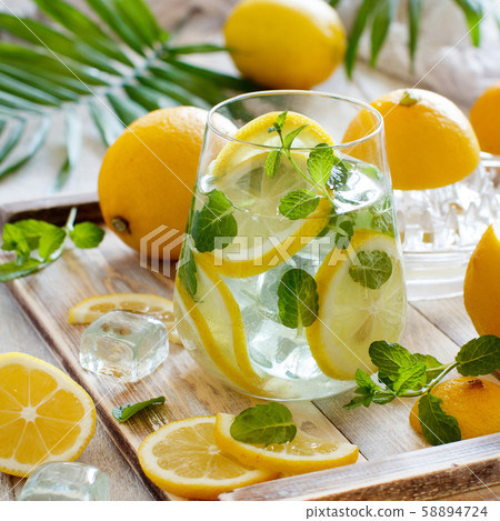 Homemade refreshing lemonade 58894724