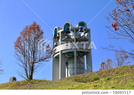 秋季降雪天文台/ Espoir Bell 秋季降雪天文台/ Espoir Bell 58895517