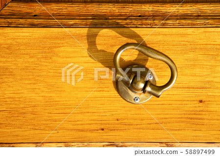 the ternate brass brown knocker the ternate brass brown knocker 58897499