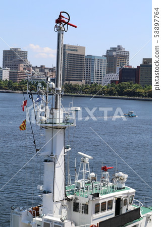 Japan Coast Guard guard boat mast and water cannon 58897764