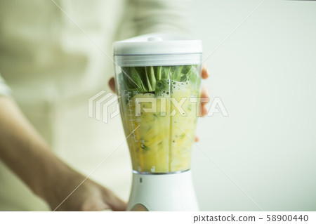 Green smoothie 58900440