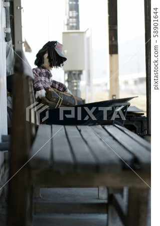 Tottori Four Seasons Spring Spring along Wakasa 58901644