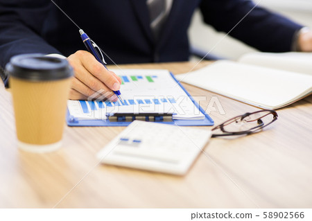 交上工作 交上工作 58902566