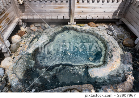 Noboribetsu Onsen Jigokudani / Noboribetsu-shi，北海道的風景 58907967