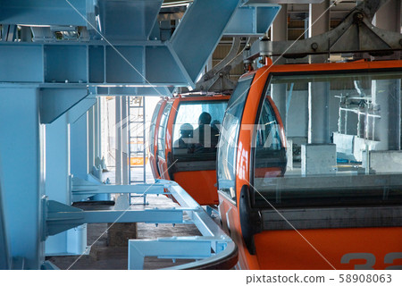 Ski resort gondola station / Sapporo, Hokkaido 58908063