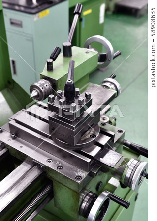 金屬加工車床 58908635
