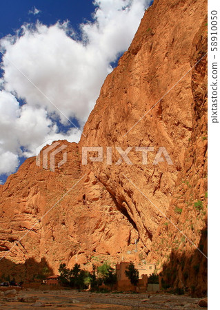 Todora Valley (Morocco) 58910050